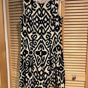Elegant Navy and Cream Patterned Dress